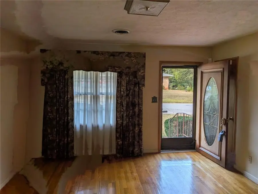 109 7th Street, Carrollton, GA 30117 - #2