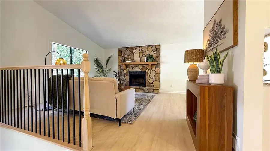 4949 Woodland Way Nw, Acworth, GA 30102 - Image #2