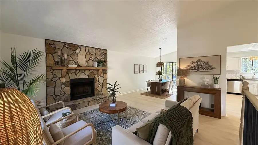 4949 Woodland Way Nw, Acworth, GA 30102 - Image #3