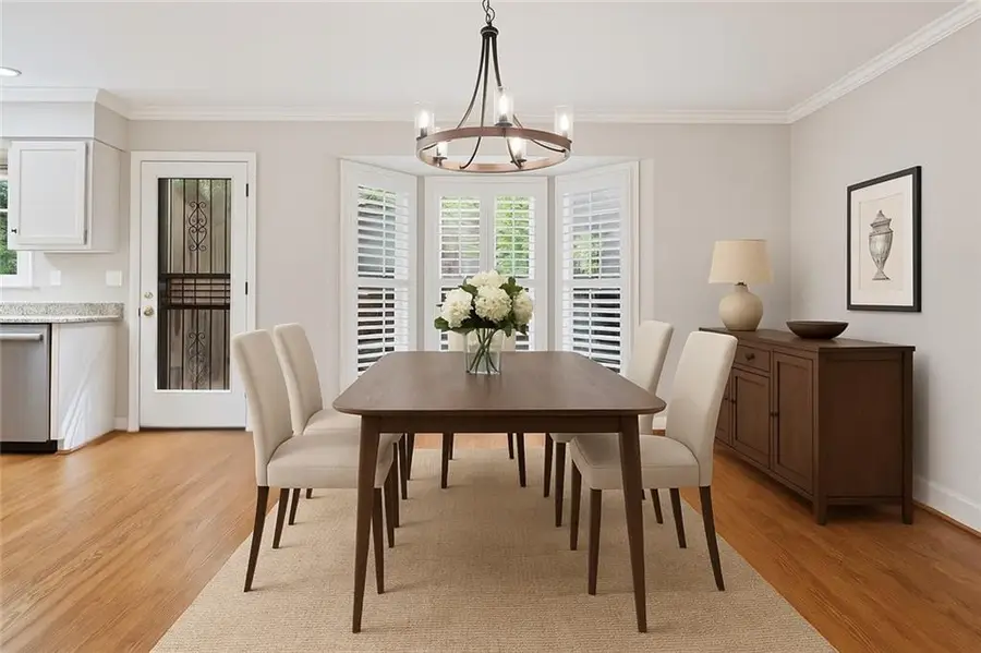 102 Defoors Mill Drive Nw, Atlanta, GA 30318 - Image #3