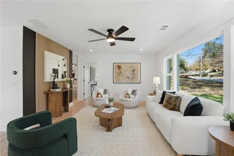 2101 Cloverdale Drive Se, Atlanta, GA 30316 - Image #2