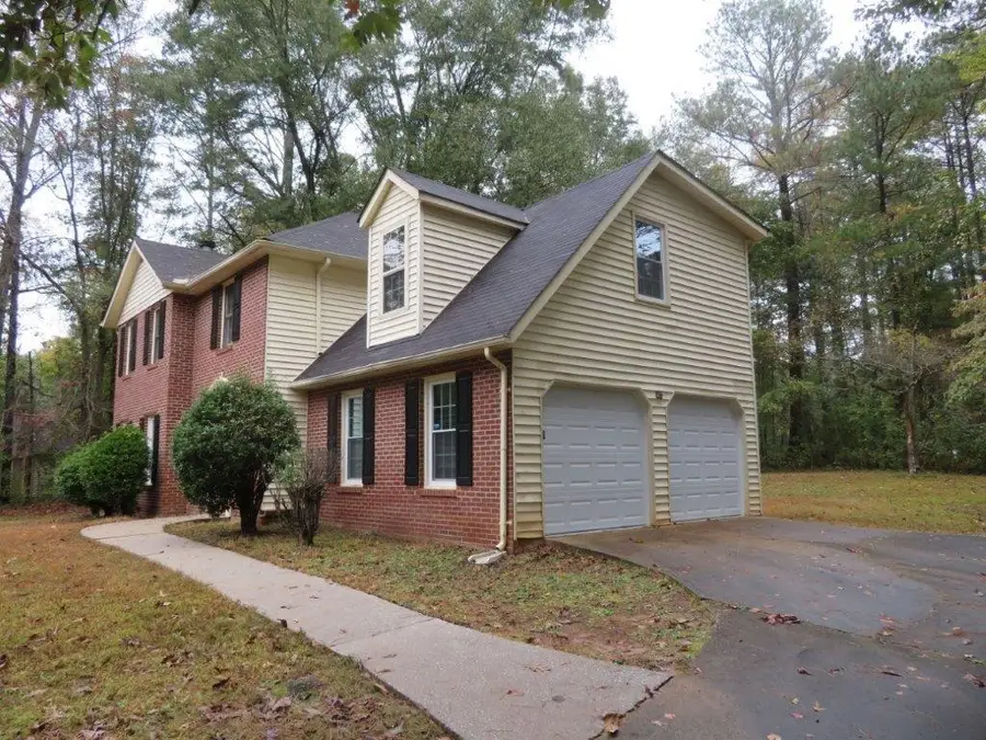 40 Lake Court, Stockbridge, GA 30281 - Image #2
