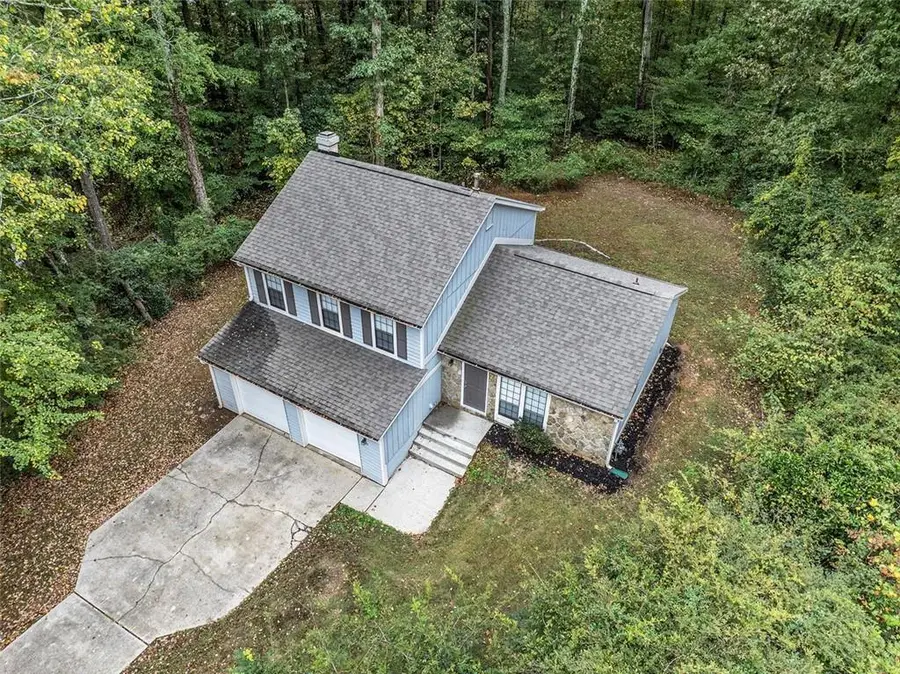 5268 Fox Path, Stone Mountain, GA 30088 - Image #2