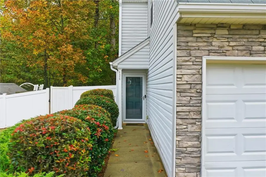 626 Spanish Oak Drive, Acworth, GA 30102 - Image #2