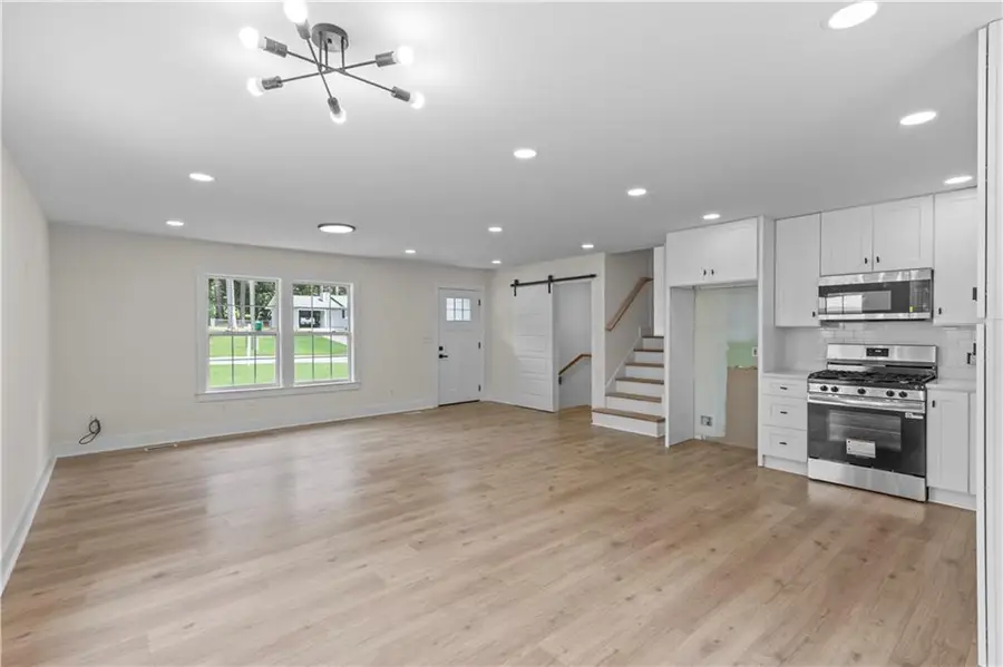 3093 Deshong Drive, Stone Mountain, GA 30087 - Image #3