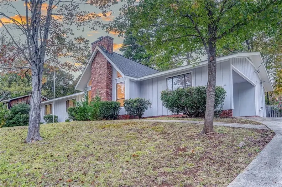 10 Thornwood Drive Sw, Rome, GA 30165 - Image #2