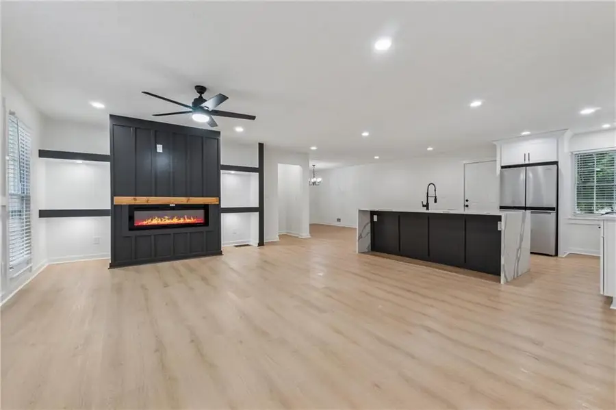 676 Bralorne Drive, Stone Mountain, GA 30087 - Image #3