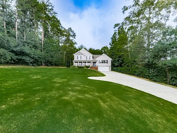 221 Woods Circle, Ball Ground, GA 30107