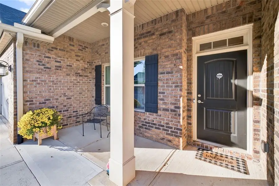 829 River Fall Drive, Jefferson, GA 30549 - Image #2