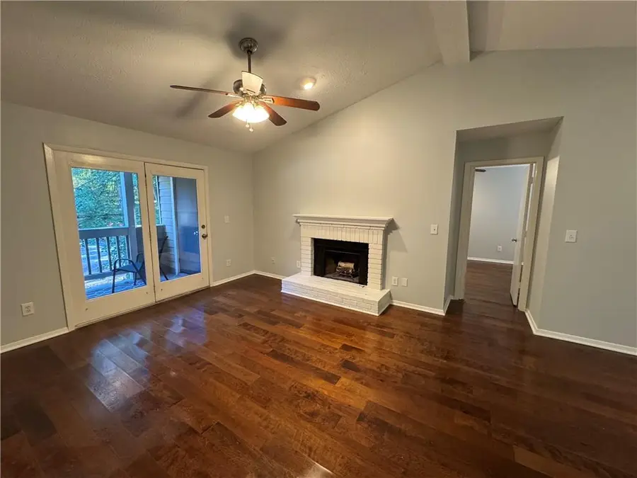 528 Warm Springs Circle, Roswell, GA 30075 - Image #3