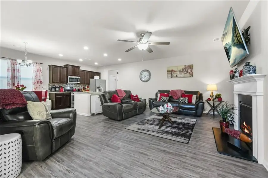 637 Sunflower Drive, Canton, GA 30114 - #3