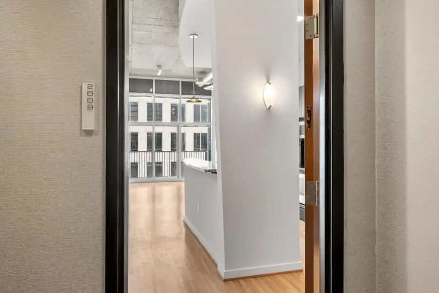 943 Peachtree Street Ne #2009, Atlanta, GA 30309 - Image #2