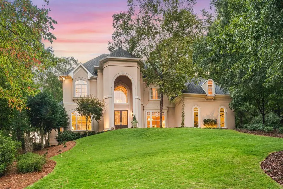 520 Chestnut Rose Lane, Sandy Springs, GA 30327 - Image #3