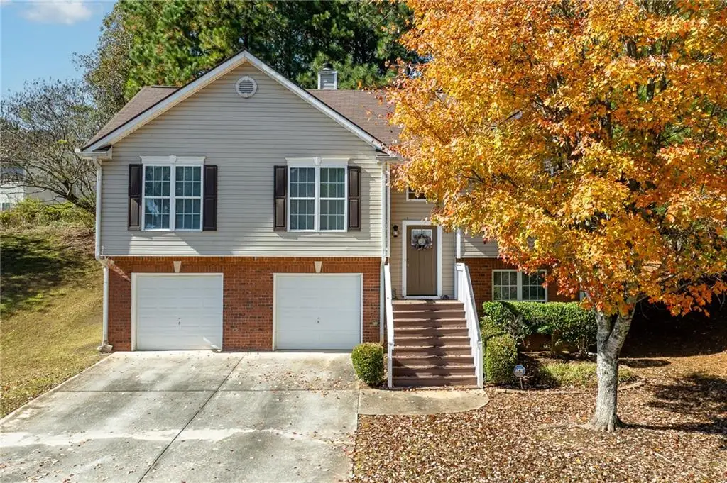 1213 Oak Knoll Court, Lithonia, GA 30058 - Image #1