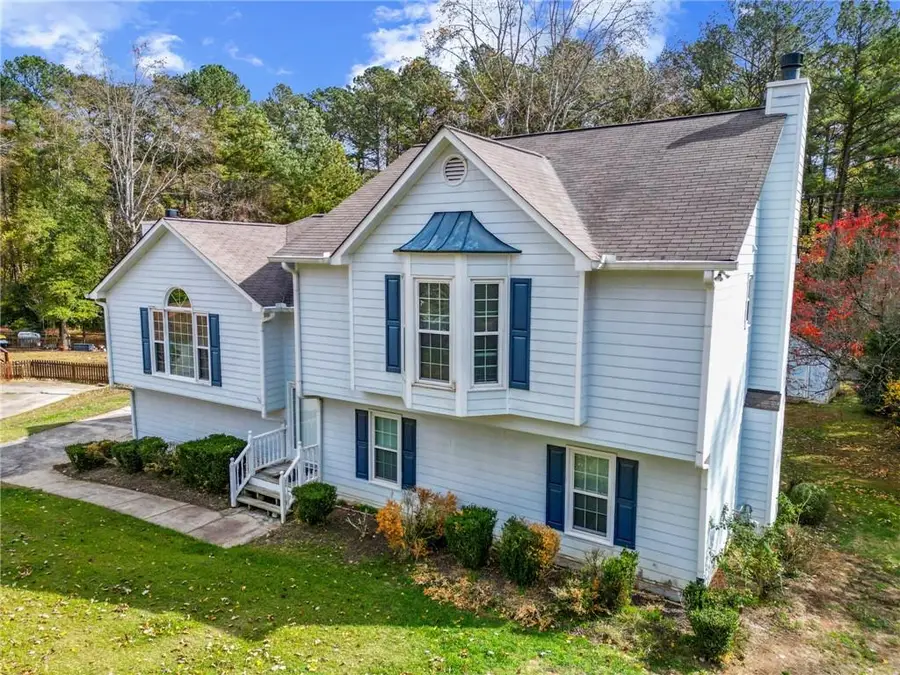 3916 Marguerite Drive Nw, Acworth, GA 30101 - Image #2