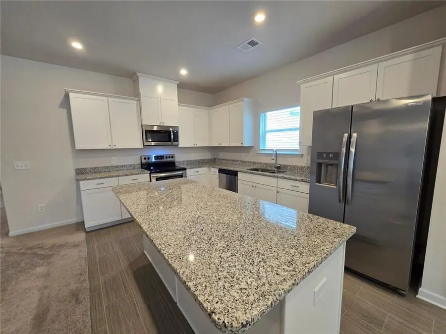 82 Royal Oak Drive Ne, Rome, GA 30165 - Image #2