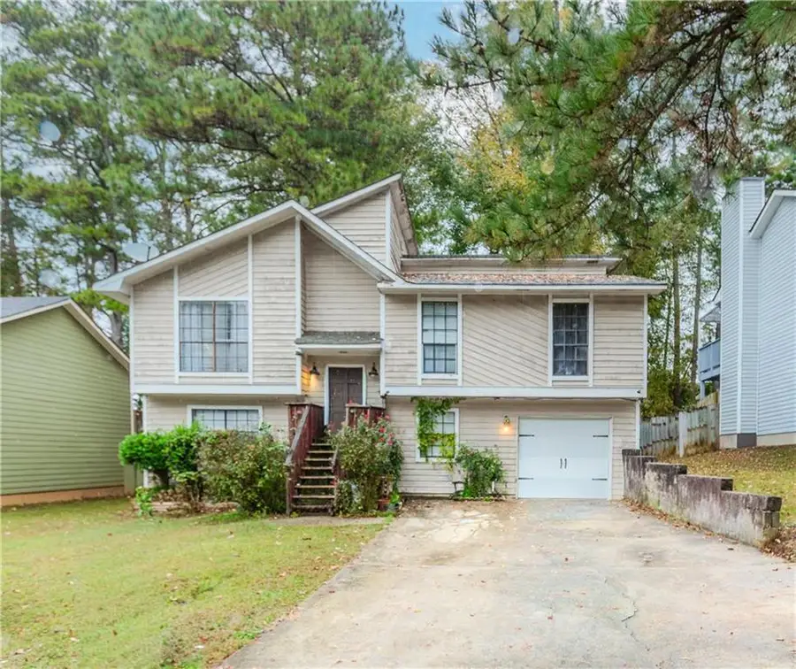 1156 Woodington Circle, Lawrenceville, GA 30044 - Image #2