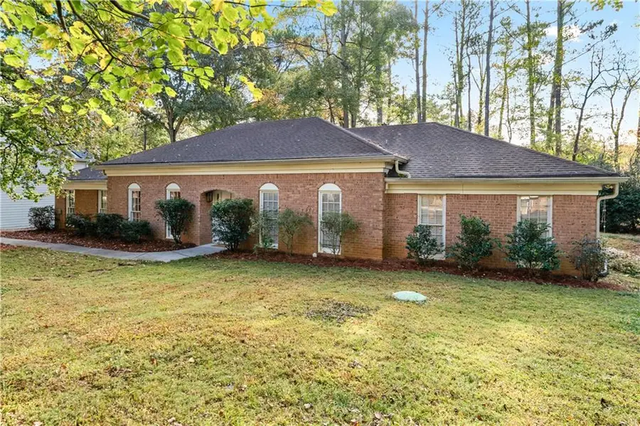2746 Saxon Drive, Duluth, GA 30096 - Image #2