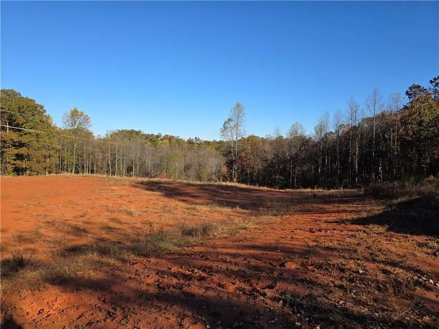 628 Roberston Loop, Clarkesville, GA 30523 - Image #2