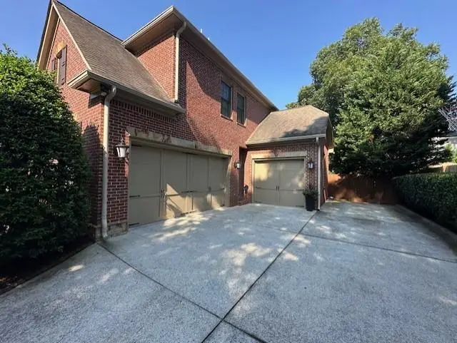 3090 NE Hillview Avenue, Brookhaven, GA 30319 - Image #3