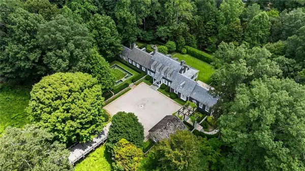 1727 W Paces Ferry Road Nw, Atlanta, GA 30327