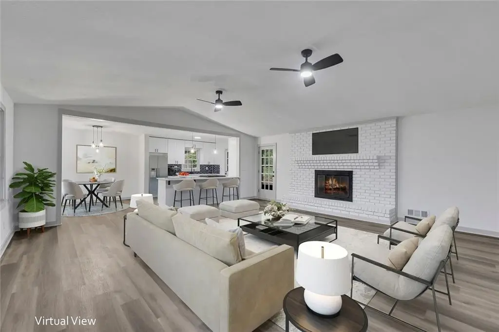 135 Golden Hills Drive, Woodstock, GA 30189 - Image #1