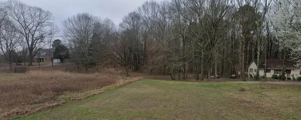 7820 E Cherokee Drive, Canton, GA 30115