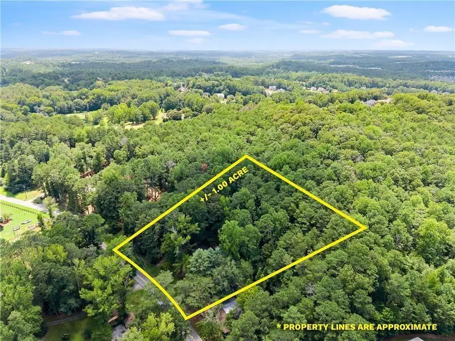 512 S Holly Springs Rd, Woodstock, GA 30188 - Image #2