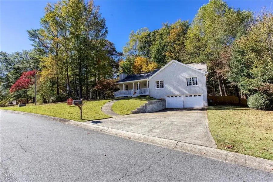 2673 Ashley Drive N, Marietta, GA 30064 - Image #2