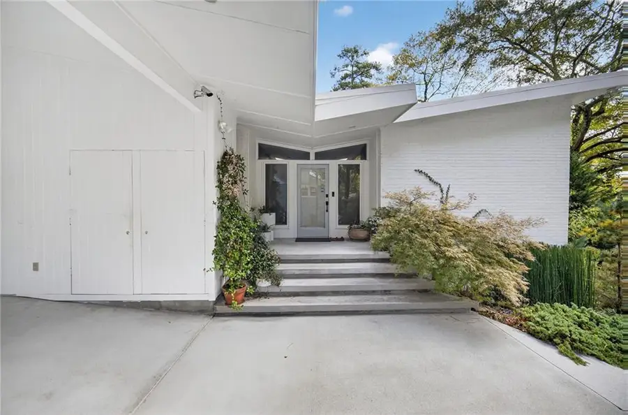 1196 Converse Drive Ne, Atlanta, GA 30324 - Image #3