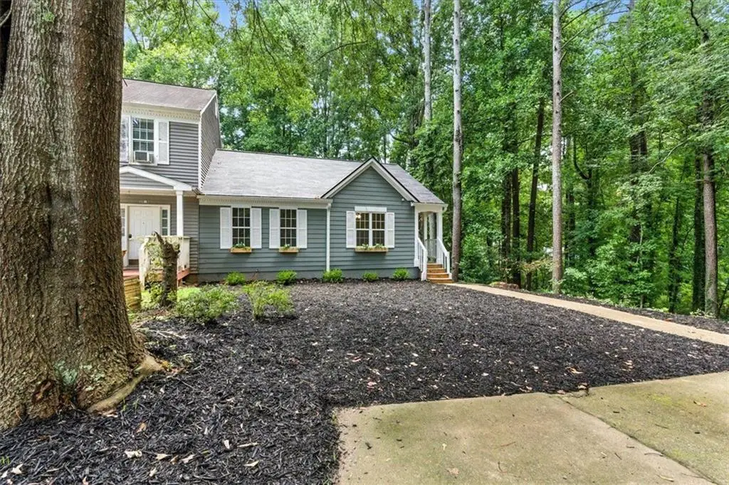 3564 Ashley Station Drive Sw, Marietta, GA 30008 - Image #1
