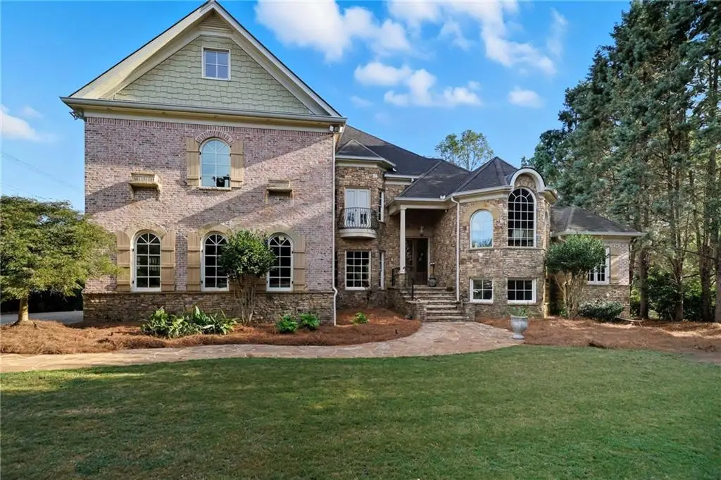 5290 Lower Roswell Road, Marietta, GA 30068 - Image #1