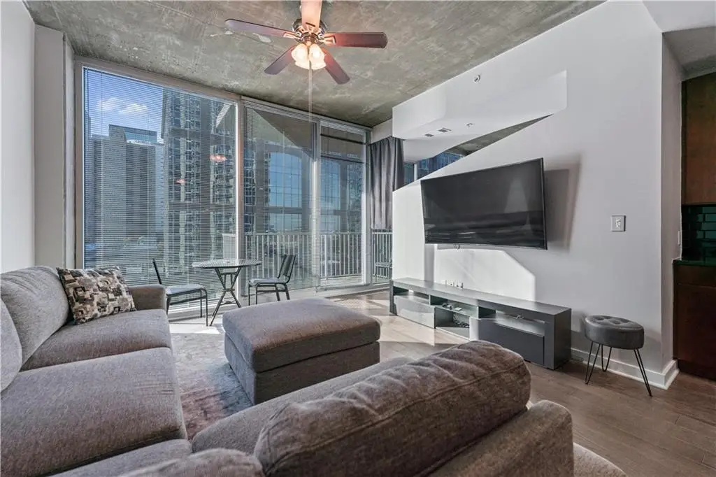 400 W Peachtree Nw Street #1009, Atlanta, GA 30308 - Image #1
