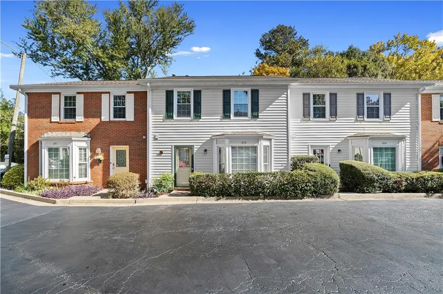 273 Shaded Oaks Lane Se, Marietta, GA 30067 - Image #2