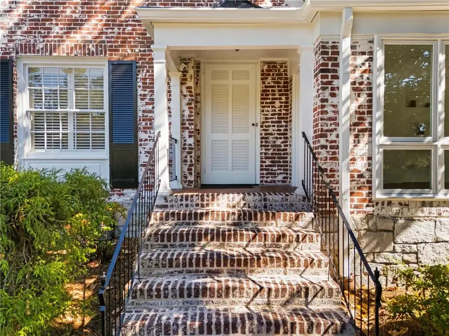 561 Peachtree Battle Avenue Nw, Atlanta, GA 30305 - Image #3