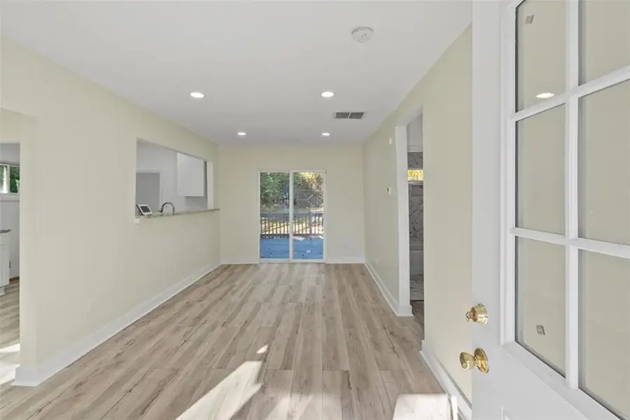 5476 Old Rockbridge Road, Stone Mountain, GA 30083 - Image #2