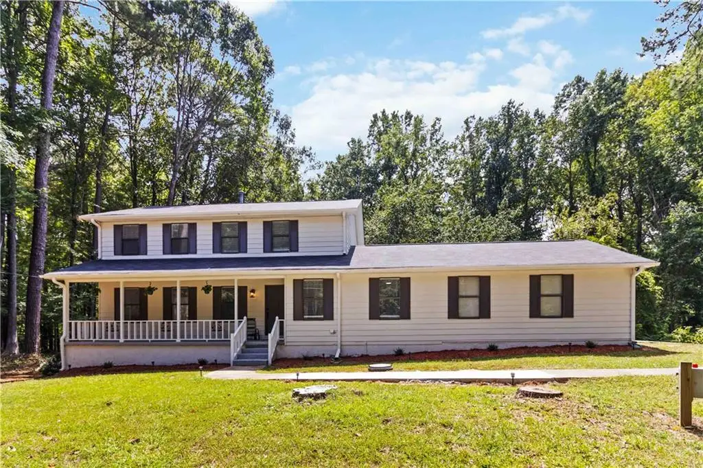 145 Huntcliff Court, Fayetteville, GA 30214 - Image #1