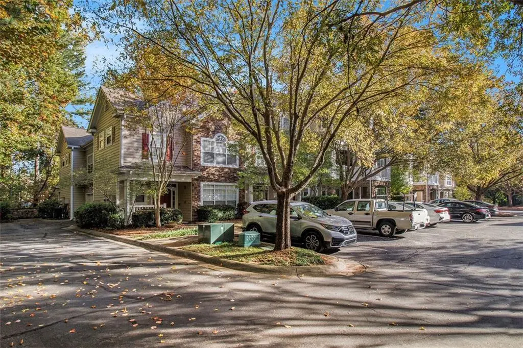 916 Sandringham Drive, Alpharetta, GA 30004 - Image #1