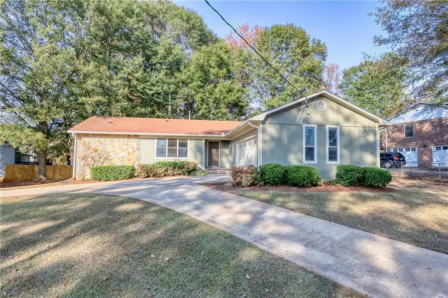 8936 Western Pines Drive, Douglasville, GA 30134 - Image #3