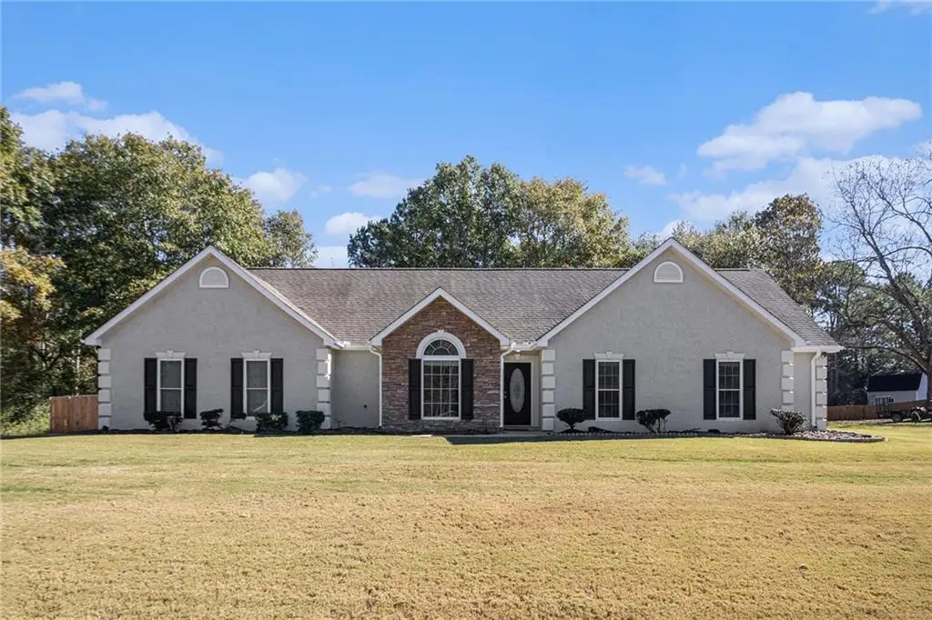 102 Foxdale Drive, Lagrange, GA 30240 - Image #1