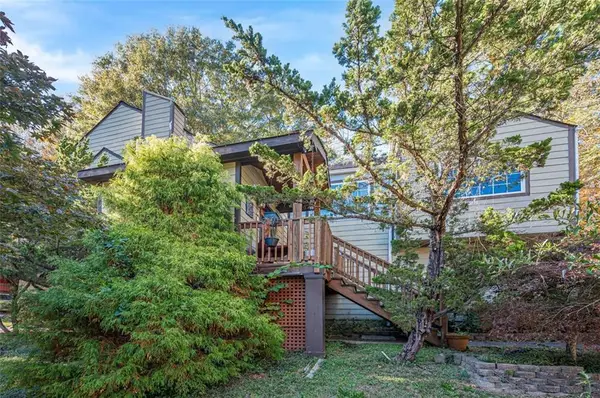 3967 Fairington Drive, Marietta, GA 30066