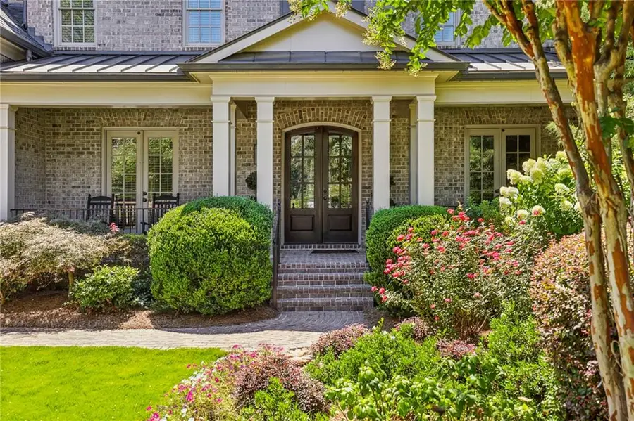 3856 Stratford Park Drive Ne, Atlanta, GA 30342 - Image #2