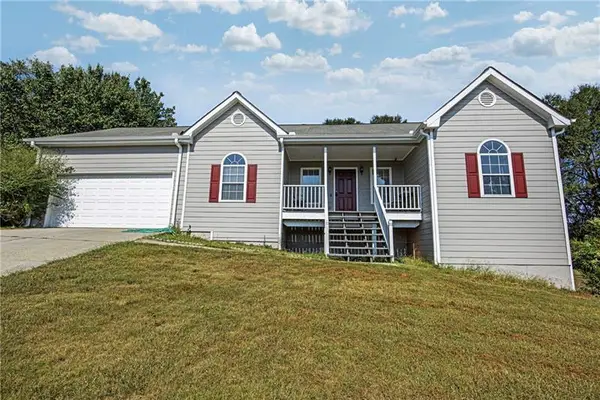 1550 Twin Manor Drive, Loganville, GA 30052