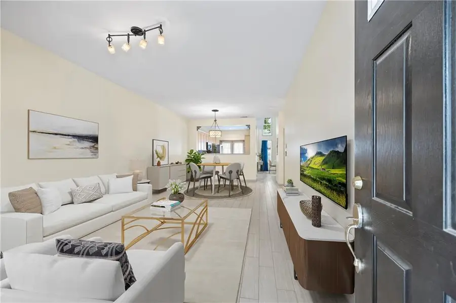 2331 Suwanee Pointe Drive, Lawrenceville, GA 30043 - Image #3