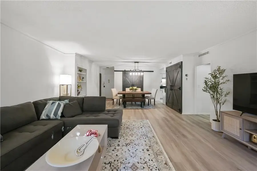 3648 Peachtree Road Ne #1A, Atlanta, GA 30319 - Image #2