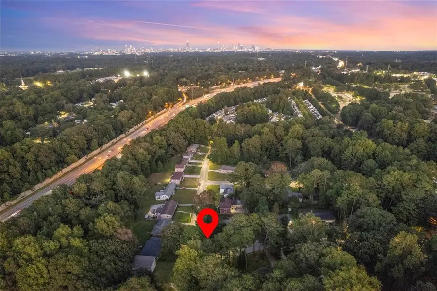 2720 NW Hedgewood Drive Nw, Atlanta, GA 30311 - Image #3