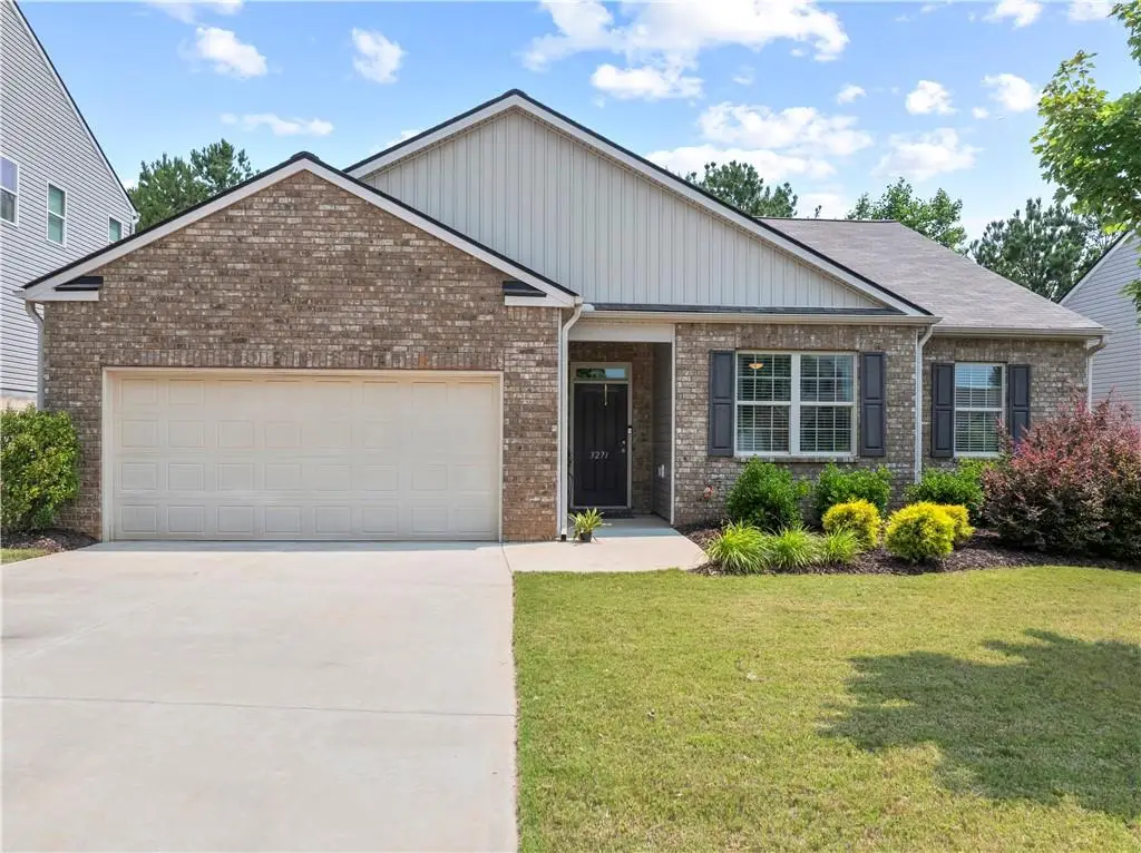 3271 Heatherwood Drive, Gainesville, GA 30507 - Image #1