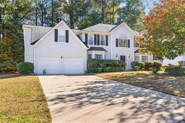 886 Deshon Creek Drive, Lithonia, GA 30058