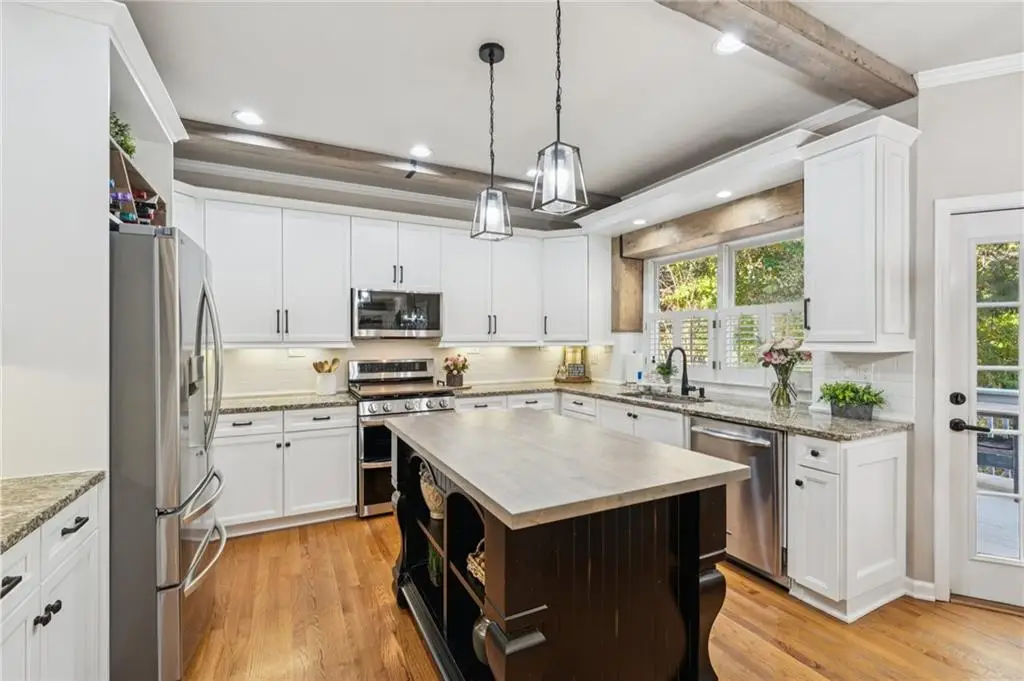 6385 Grand Magnolia Drive, Sugar Hill, GA 30518 - Image #1