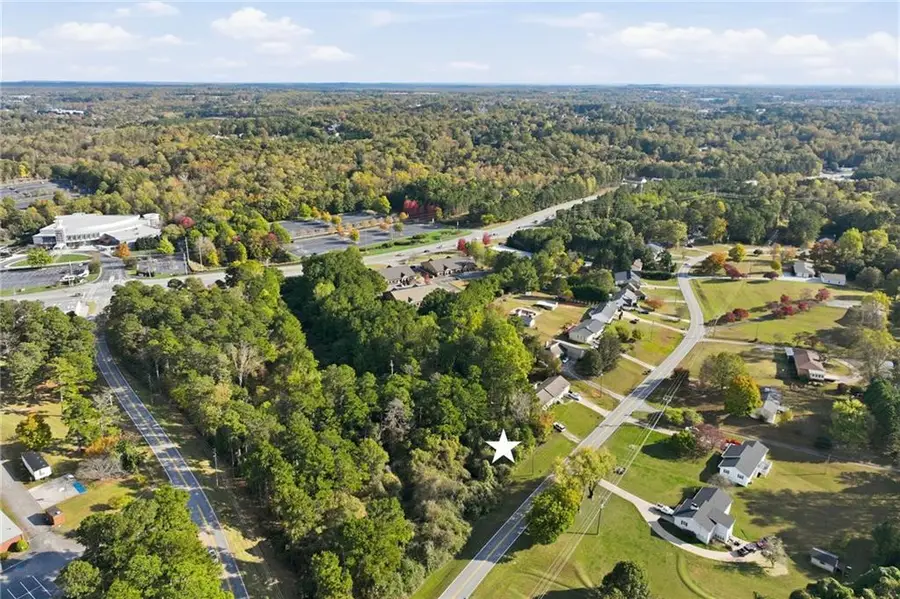 3263 Montgomery Drive, Gainesville, GA 30504 - Image #3